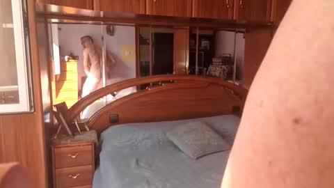 Troy online show from 02-26-26, 11:42