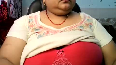 Snapshot of asha3388 chatting on 05-24-26, 05:01 SONI online show from 05-24-26, 05:01