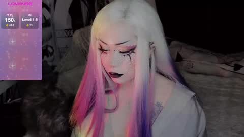 Sasha next stream December 4st  at  0000- 0030 am German time online show from 03-07-25, 12:15