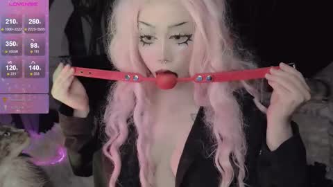 Sasha next stream December 4st  at  0000- 0030 am German time online show from 09-12-25, 12:33