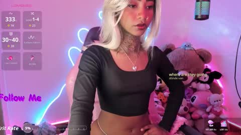 AshantiINDEPENDENT MODEL online show from 12-20-25, 09:44