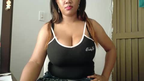 ashanty_1012 online show from 02-27-26, 03:56