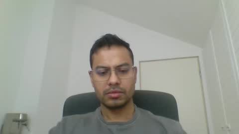 Snapshot of asharma1984xyz chatting on 02-18-26, 08:21 asharma1984xyz online show from 02-18-26, 08:21