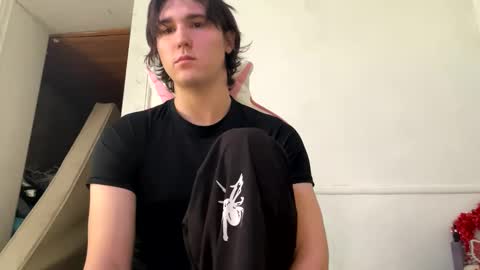 Snapshot of ashbuyersss chatting on 02-05-25, 05:20 ashbuyersss online show from 02-05-25, 05:20