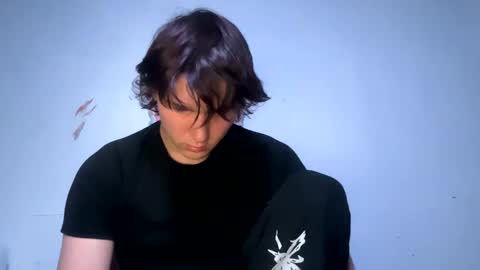 Snapshot of ashbuyersss chatting on 02-11-25, 02:46 ashbuyersss online show from 02-11-25, 02:46