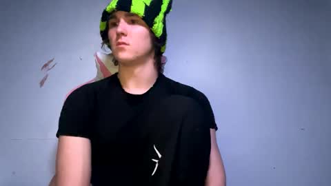 Snapshot of ashbuyersss chatting on 02-11-25, 11:44 ashbuyersss online show from 02-11-25, 11:44