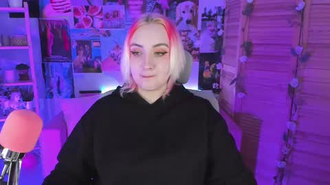 AshleyAshe  online show from 02-13-25, 05:44