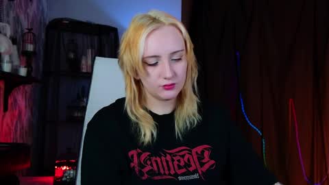 Snapshot of asheluck chatting on 05-28-26, 02:53 AshleyAshe online show from 05-28-26, 02:53