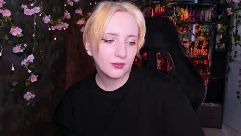 Snapshot of asheluck chatting on 06-10-26, 06:56 AshleyAshe online show from 06-10-26, 06:56