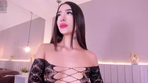 I am Ashley online show from 11-20-25, 07:24