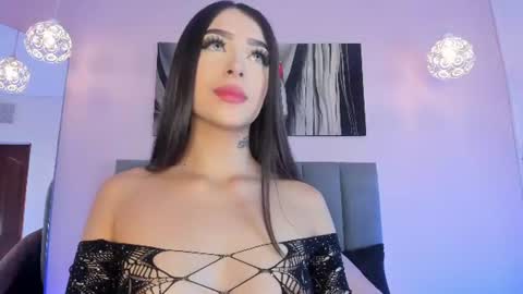 Snapshot of ashely_rous_ chatting on 06-27-26, 07:52 Ashely online show from 06-27-26, 07:52