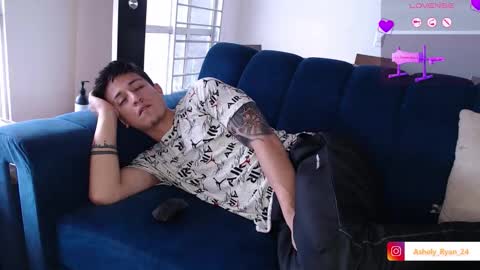 Snapshot of ashely_ryan24 chatting on 11-15-25, 05:42 Ashley And Ryan online show from 11-15-25, 05:42