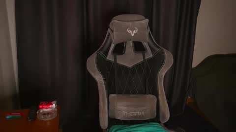 Jerk Machine online show from 12-01-25, 01:05