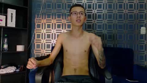   Asher  online show from 02-09-26, 07:51