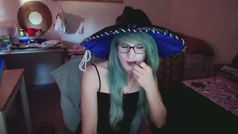 Snapshot of ashethegengar chatting on 09-18-25, 04:20 Ashley Scarlett online show from 09-18-25, 04:20