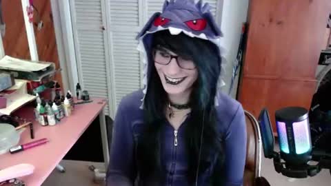 Snapshot of ashethegengar chatting on 08-05-26, 05:27 Ashley Scarlett online show from 08-05-26, 05:27