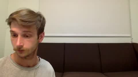 Snapshot of ashingwest97 chatting on 05-30-26, 03:25 Ashing online show from 05-30-26, 03:25