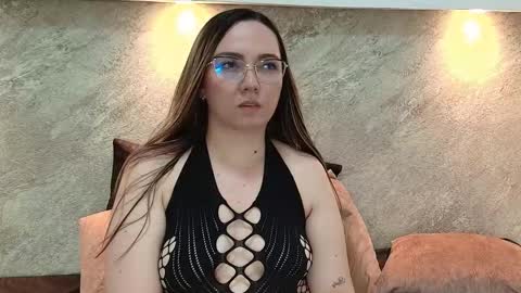 Asley Bennet online show from 09-15-25, 08:47