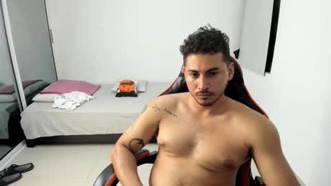 ashlan_king online show from 11-24-25, 02:55