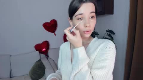 Snapshot of ashleeburkeen chatting on 03-02-26, 01:07 Eliza online show from 03-02-26, 01:07