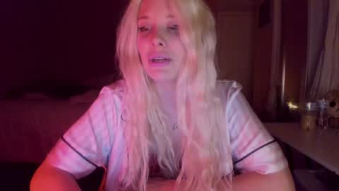 Snapshot of ashley_57 chatting on 06-22-26, 03:09 Ashley online show from 06-22-26, 03:09