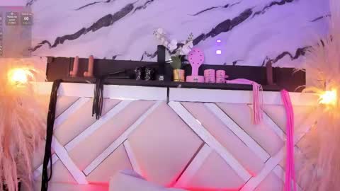 Snapshot of ashley_7777 chatting on 04-15-26, 01:40 ashley_7777 online show from 04-15-26, 01:40