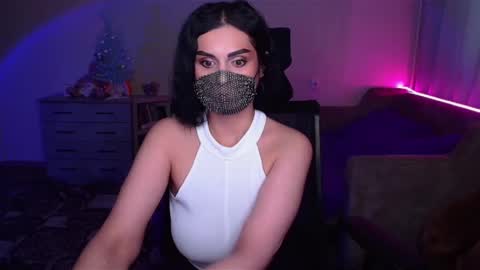   Yasmina   online show from 01-26-25, 07:21