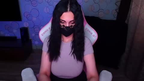   Yasmina   online show from 11-29-25, 07:22