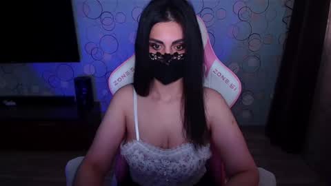   Yasmina   online show from 05-26-26, 05:14