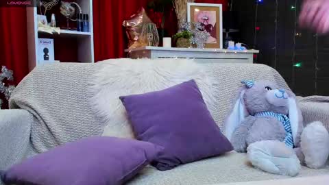 Ashley online show from 01-06-25, 01:42