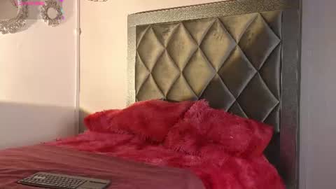Ashley online show from 06-12-26, 09:25