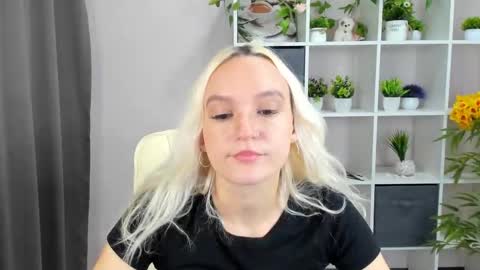 Ashley online show from 10-21-25, 04:46