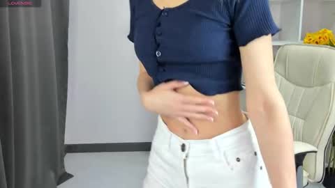 Ashley online show from 10-26-25, 04:18