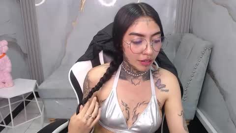 ashley_blum_v online show from 10-31-25, 01:17