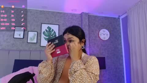 Ashleyy online show from 01-07-25, 12:20