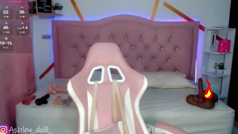 Ashley online show from 10-18-25, 10:21