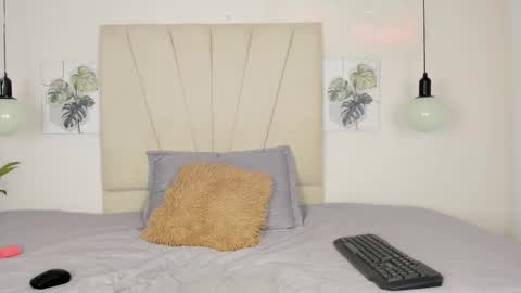 Ashley  online show from 02-10-26, 01:37