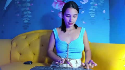 Snapshot of ashley_fresita chatting on 01-05-25, 02:06 ASHLEY online show from 01-05-25, 02:06