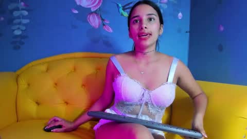 Snapshot of ashley_fresita chatting on 01-18-25, 03:42 ASHLEY online show from 01-18-25, 03:42