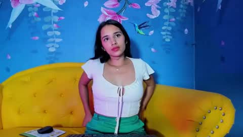 Snapshot of ashley_fresita chatting on 01-21-25, 02:33 ASHLEY online show from 01-21-25, 02:33