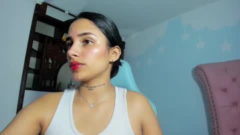 Snapshot of ashley_fresita chatting on 02-25-25, 02:14 ASHLEY online show from 02-25-25, 02:14