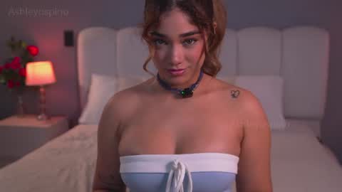 Snapshot of ashley_ospino chatting on 07-11-26, 11:28 Ashley online show from 07-11-26, 11:28