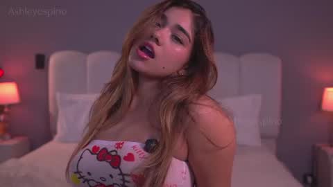 Snapshot of ashley_ospino chatting on 07-16-26, 11:33 Ashley online show from 07-16-26, 11:33