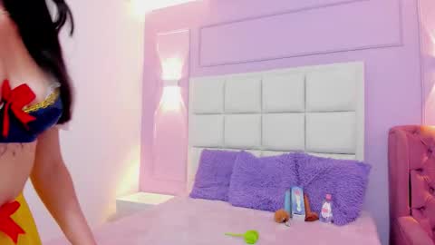 ashley_petit online show from 12-14-25, 12:21