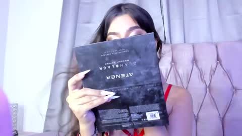 Snapshot of ashley_piinkk chatting on 02-28-25, 06:54 Ashley online show from 02-28-25, 06:54