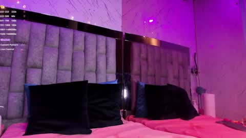 Snapshot of ashleycampbell_ chatting on 01-06-25, 01:53 Ashley online show from 01-06-25, 01:53