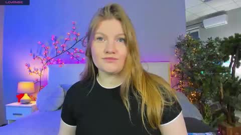 AshleyJonse online show from 05-18-26, 05:02