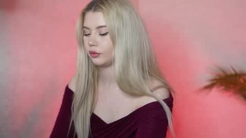 AshleyNiko online show from 10-25-25, 04:02