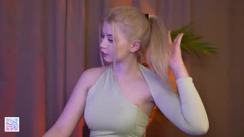 AshleyNiko online show from 11-23-25, 03:45