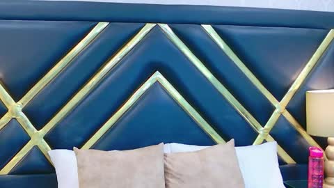 AshleyRoberh online show from 04-18-26, 07:58